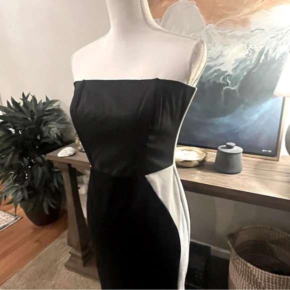 🖤🤍 VENUS Sexy Strapless Black & White Cocktail Dress Curve-Hugging Size 8 🔥 - Picture 2 of 15